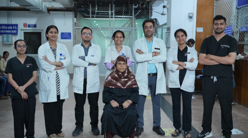 श्री महंत इन्दिरेश अस्पताल के डाॅक्टरों ने महिला की गर्दन से निकाला 1 किलोग्राम का ट्यूमर