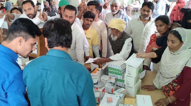 श्री महंत इन्दिरेश अस्पताल ने हज हाउस  पिरान कलियर में लगाया शिविर