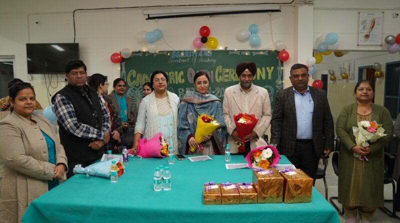 एसजीआरआरआईएमएण्डएचएस , देहरादून में कैडैवरिक ओथ समारोह संपन्न