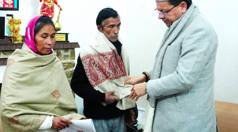 अंकिता भंडारी के माता-पिता ने सीएम धामी से की मुलाकात