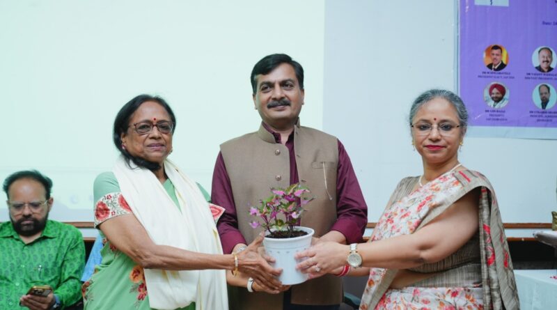 महिला चिकित्सकों के सशक्तिकरण की नई पहल, एसजीआरआर मेडिकल कॉलेज में आयोजित हुआ CAR मॉड्यूल