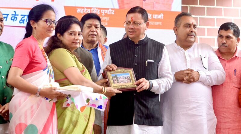 एसजीआरआर इंटरनेशनल स्कूल पहुँचे मुख्यमंत्री शिक्षा और संस्कार को मिली नई ऊर्जा
