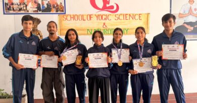 मुख्यमंत्री चैम्पियनशिप ट्रॉफी में एसजीआरआरयू के योग विद्यार्थियों का शानदार प्रदर्शन